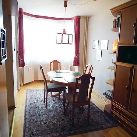 Strandhotel *
